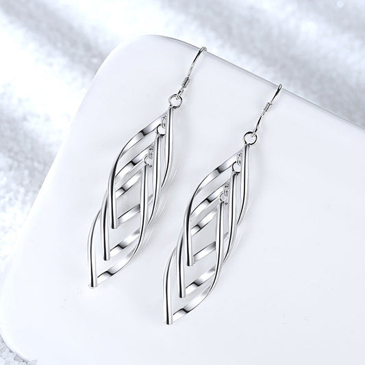 Woven Wave Solenne Earrings | White Gold