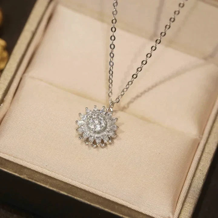 Fortuna Stellaris Necklace | Gold