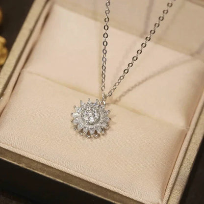 Fortuna Stellaris Necklace | Gold