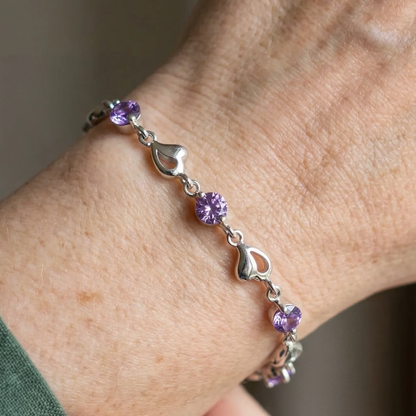Pulsera de amatista con dije de corazón | Oro blanco