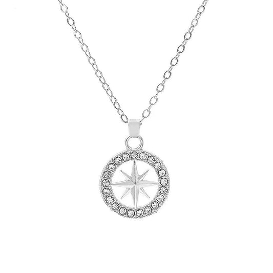 Collar con dije de Estrella del Norte | Oro blanco