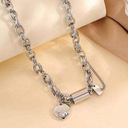 Collar grueso Heartened | Oro blanco
