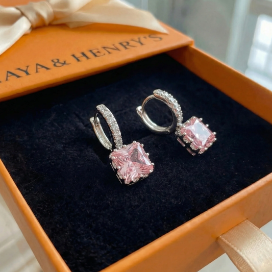 Aretes Huggie Pink Radiance | Oro blanco