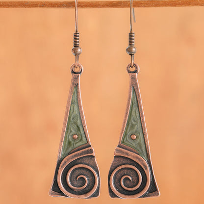 Aretes de cobre con espiral tribal